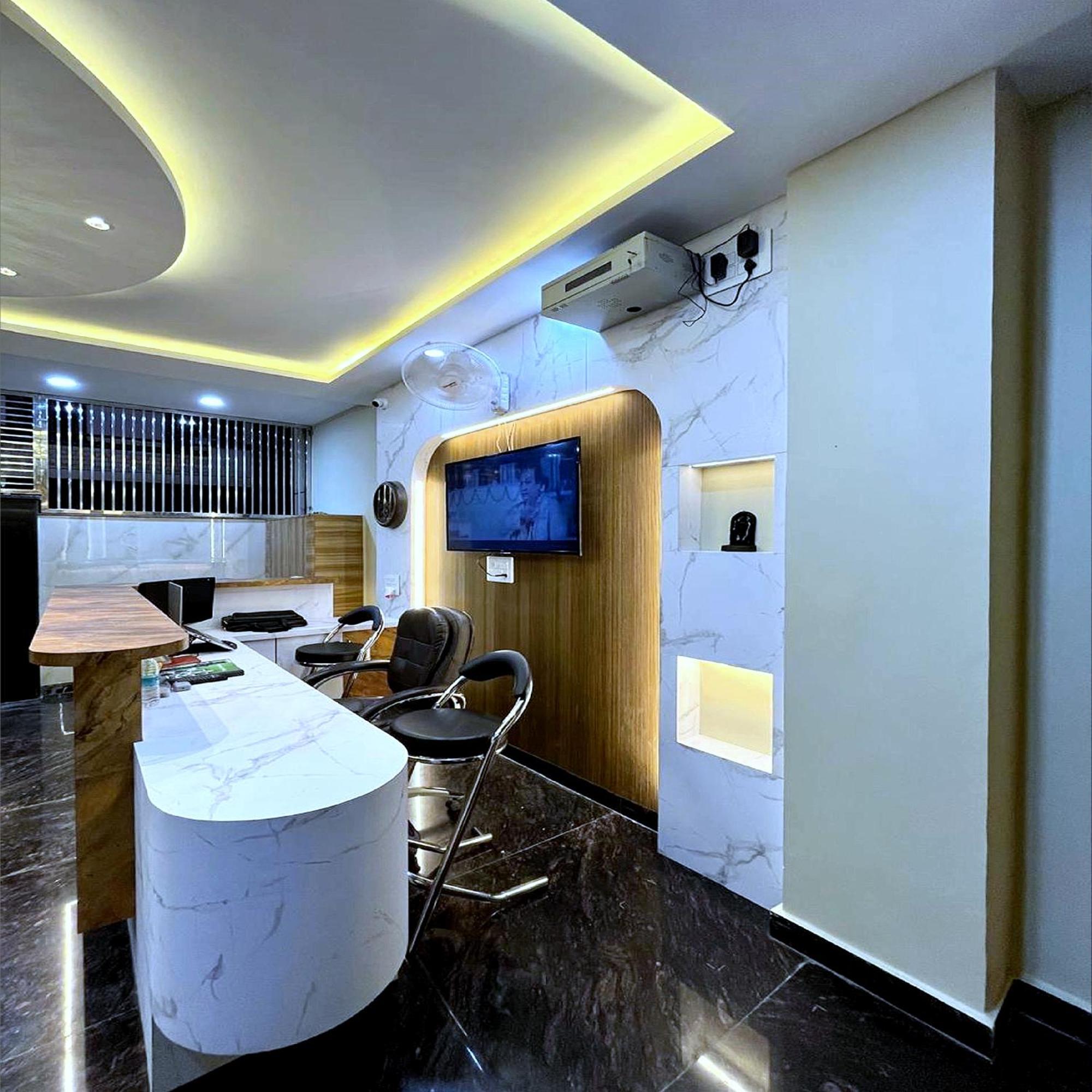 Hotel Vrinda Niddhivan ! Fully Ac, Prem Mandir At Walking Distance ! Just Near The Iskcon Temple Vrindāvan エクステリア 写真